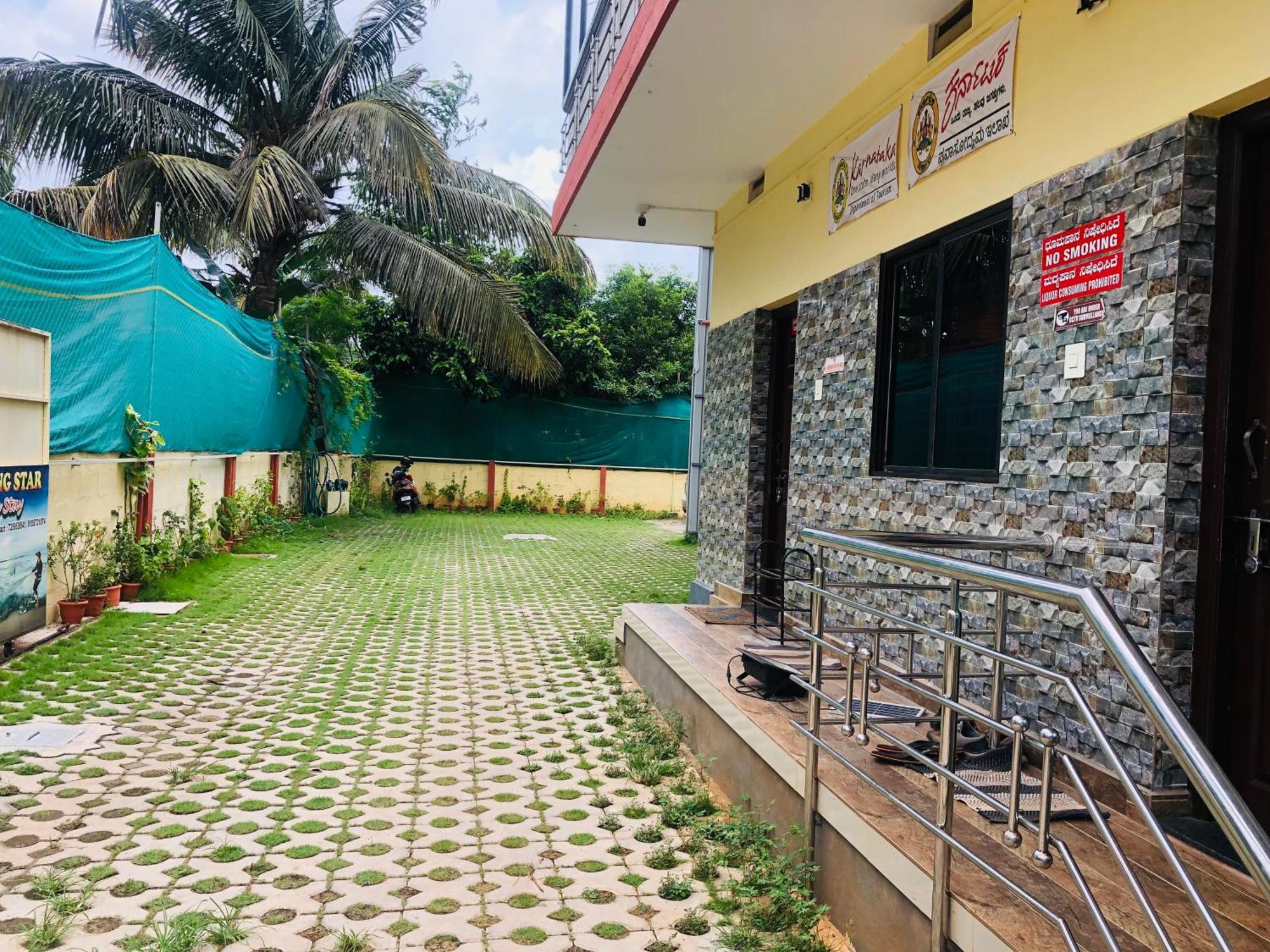 Morning Star Homestay - Malpe Beach Exterior photo
